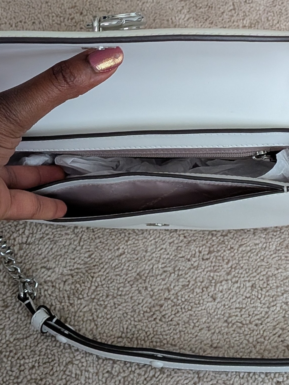 Michael Kors Mila Optic White Leather Flap Shoulder Bag Used-Excellent Condition - Picture 4 of 7